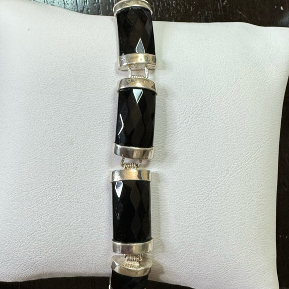 Heng Ngai HN Signed Faceted Black Onyx Link Sterling Silver Bracelet - Picture 2 of 7